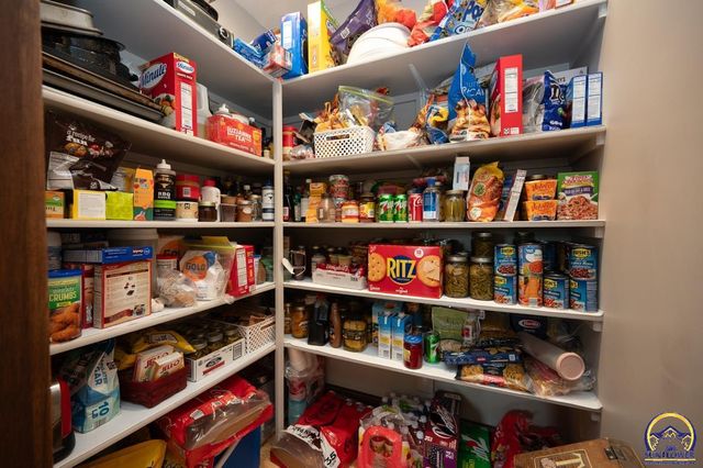 7630 SE Berryton RD, Berryton, KS 66409