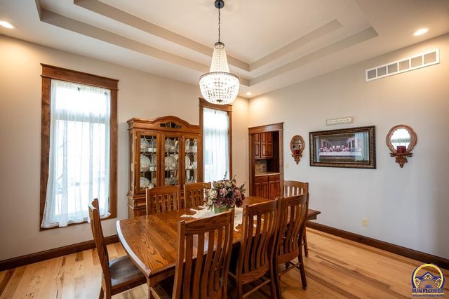 7630 SE Berryton RD, Berryton, KS 66409