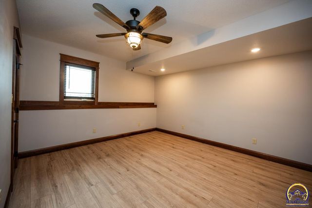 7630 SE Berryton RD, Berryton, KS 66409