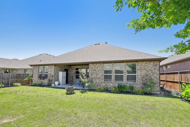 1816 Dunstan Drive, Fort Worth, TX 76052