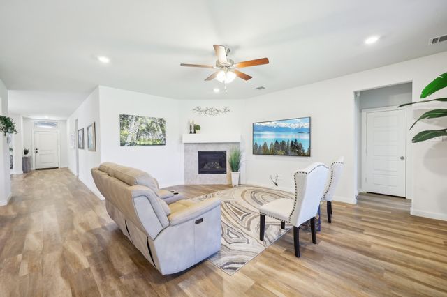 1816 Dunstan Drive, Fort Worth, TX 76052