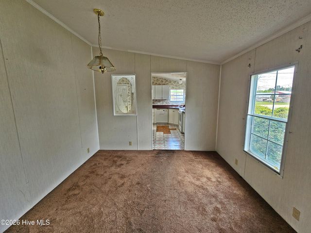 608 Old Whiteville Road, Lumberton, NC 28358