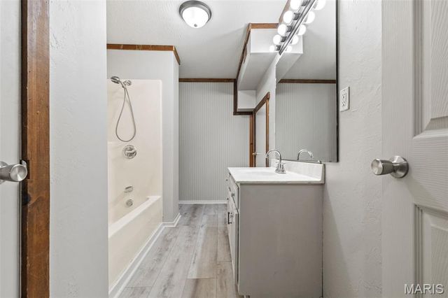 20560 Normandy Drive, Lebanon, MO 65536