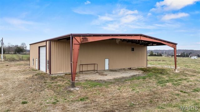 20560 Normandy Drive, Lebanon, MO 65536