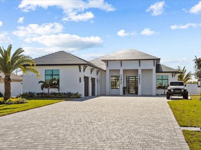 337 SW Kestor Drive, Port St. Lucie, Port St Lucie, FL 34953