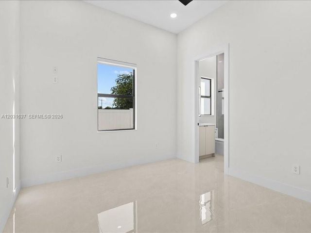 337 SW Kestor Drive, Port St. Lucie, Port St Lucie, FL 34953