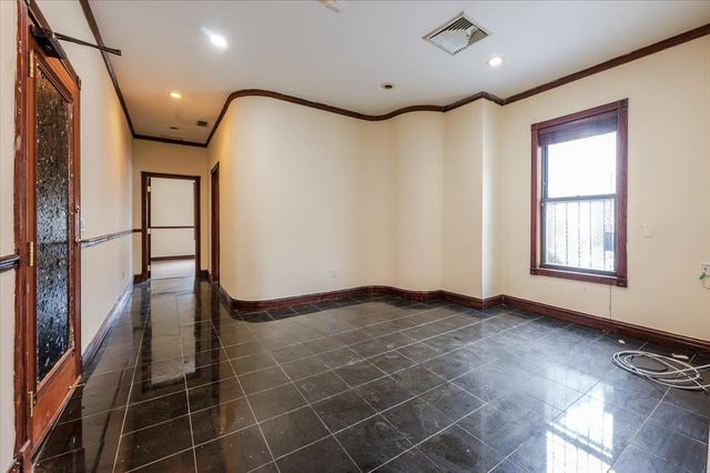 2530 Boston Road, Bronx, NY 10467