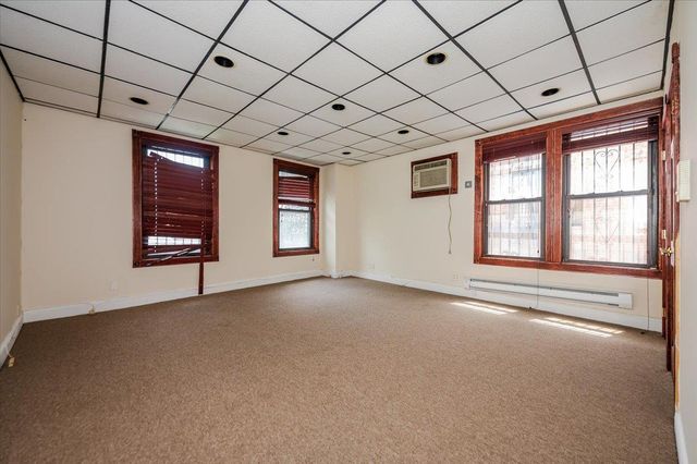 2530 Boston Road, Bronx, NY 10467