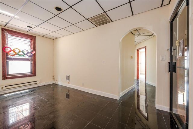 2530 Boston Road, Bronx, NY 10467