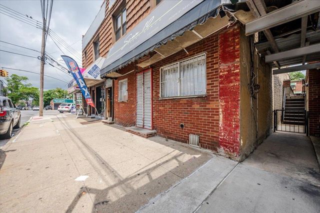 2530 Boston Road, Bronx, NY 10467