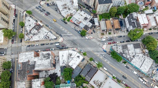 2530 Boston Road, Bronx, NY 10467