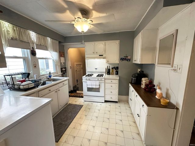 301 E Eckman Street, South Bend, IN 46614