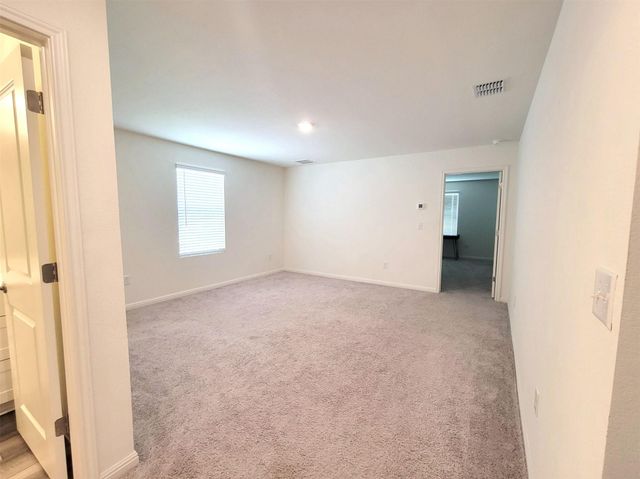 500 Magnum Force DR, Jarrell, TX 76537