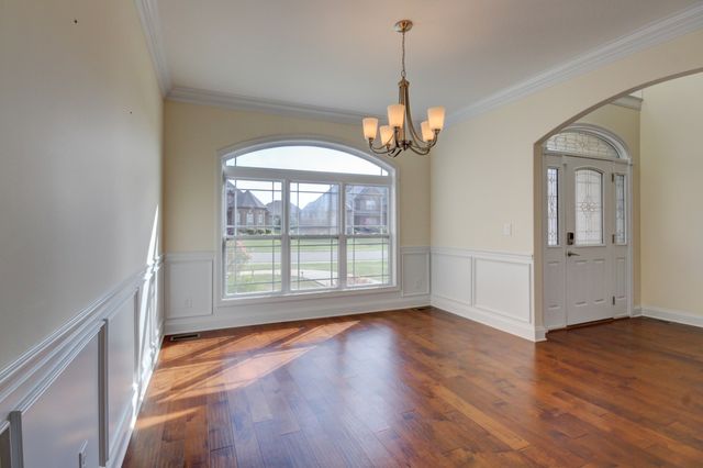 2981 Hartley Dr, Clarksville, TN 37043