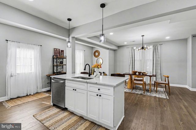 2923 SILVER HILL, Baltimore, MD 21207