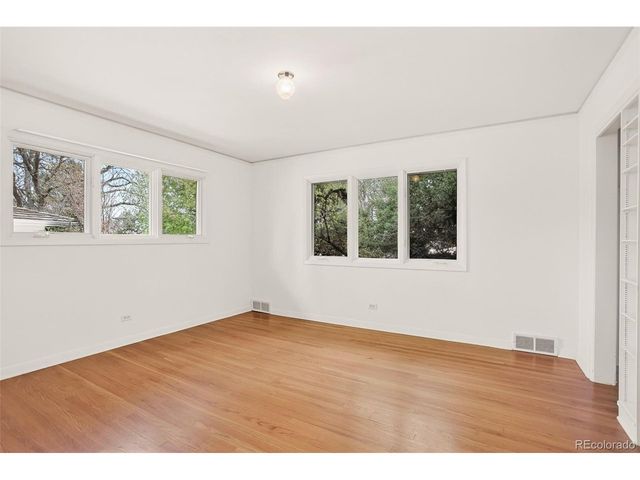 245 Locust Ln, Denver, CO 80220