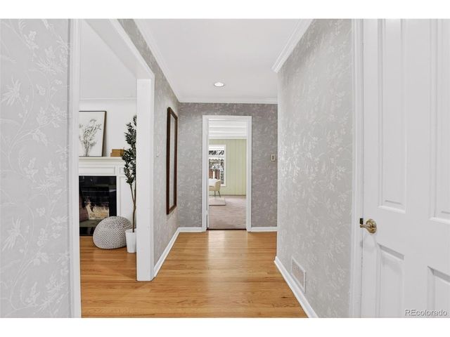 245 Locust Ln, Denver, CO 80220