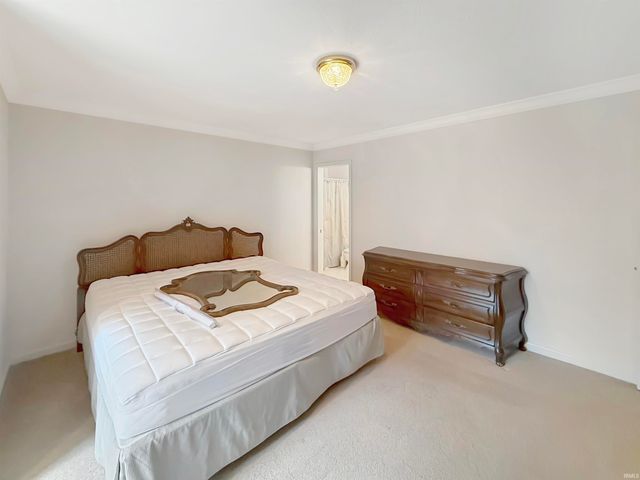 213 Thompson Avenue, Evansville, IN 47715