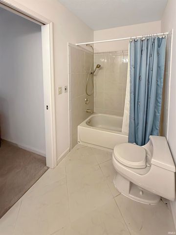 213 Thompson Avenue, Evansville, IN 47715