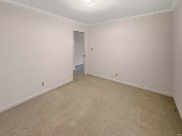 213 Thompson Avenue, Evansville, IN 47715