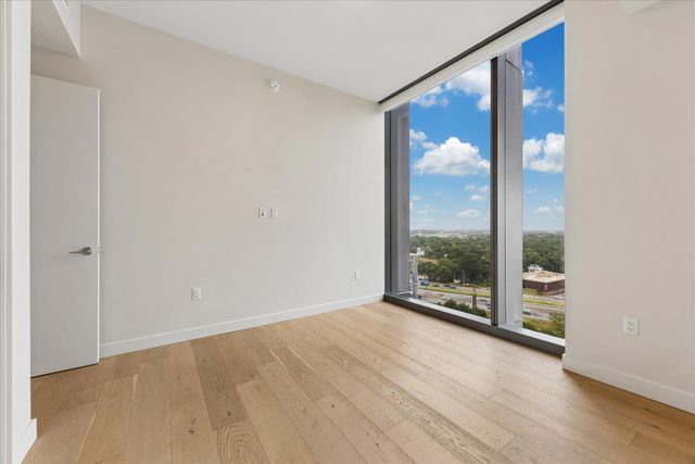 44 East Ave 1407, Austin, TX 78701