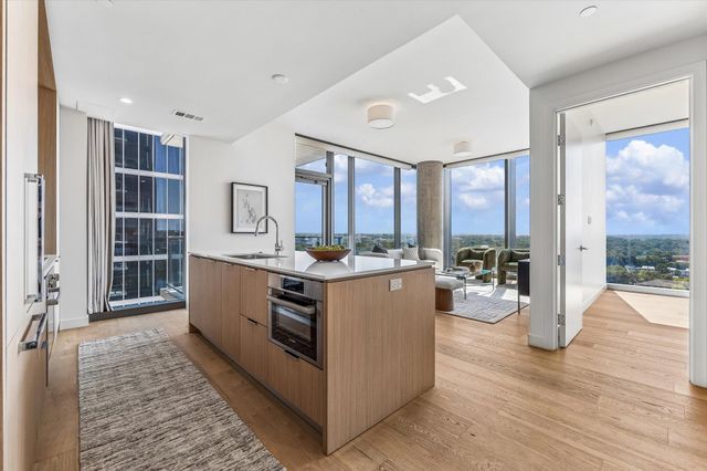 44 East Ave 1407, Austin, TX 78701