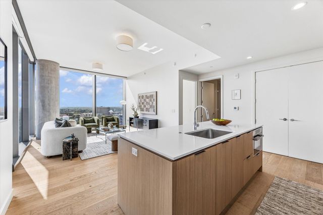 44 East Ave 1407, Austin, TX 78701