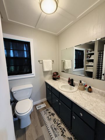2 Hardin Loop, Westpoint, TN 38486