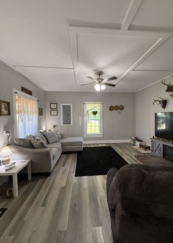 2 Hardin Loop, Westpoint, TN 38486