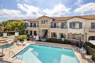 485 Country Club Drive 225, Simi Valley, CA 93065