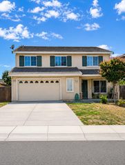 7960 Cavalier Way, Sacramento, CA 95832