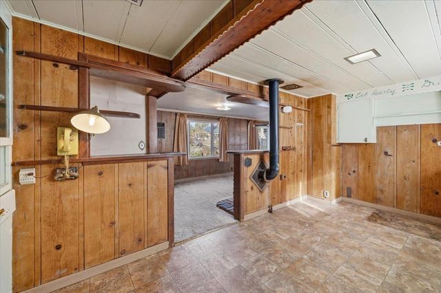 10044 West Dr, Grass Valley, CA 95945