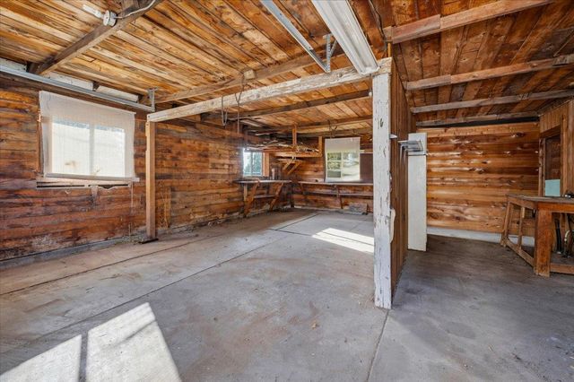 10044 West Dr, Grass Valley, CA 95945