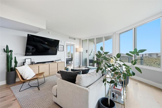 2155 Washington Ct 507, Miami Beach, FL 33139