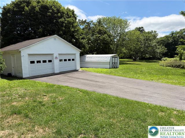 5720 Memorial Road, Heidelberg Twp, PA 18053