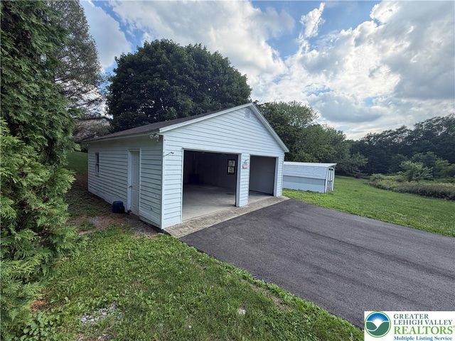 5720 Memorial Road, Heidelberg Twp, PA 18053