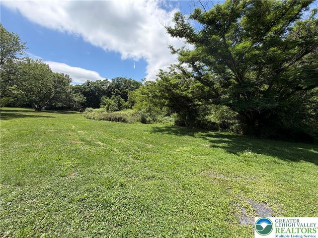 5720 Memorial Road, Heidelberg Twp, PA 18053