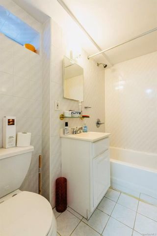 5312 Clearview Expressway, Oakland Gardens, NY 11364