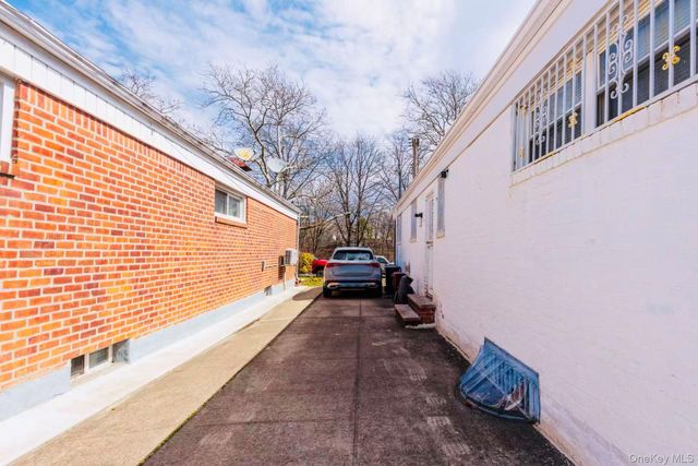 5312 Clearview Expressway, Oakland Gardens, NY 11364