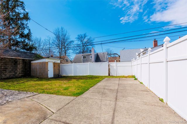 5312 Clearview Expressway, Oakland Gardens, NY 11364