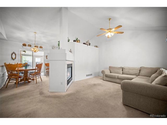 2871 Elaine Dr, Broomfield, CO 80020