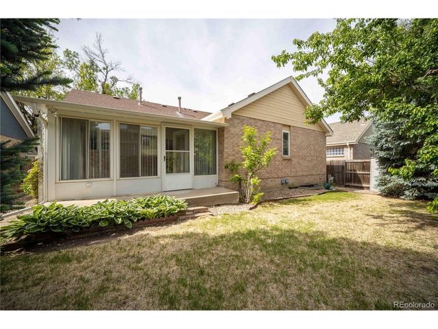 2871 Elaine Dr, Broomfield, CO 80020