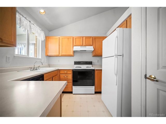 2871 Elaine Dr, Broomfield, CO 80020