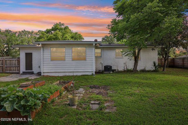 3024 YANLEE Lane, Jacksonville, FL 32223