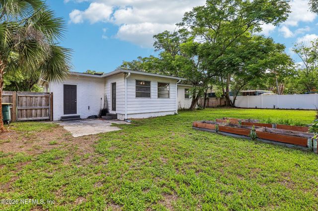 3024 YANLEE Lane, Jacksonville, FL 32223