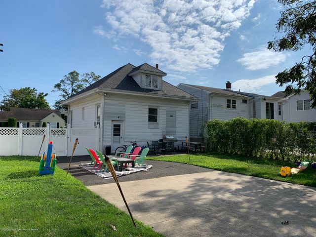 9 Wyckoff Street, Deal, NJ 07723