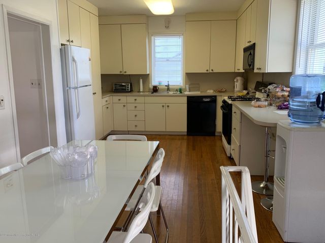 9 Wyckoff Street, Deal, NJ 07723