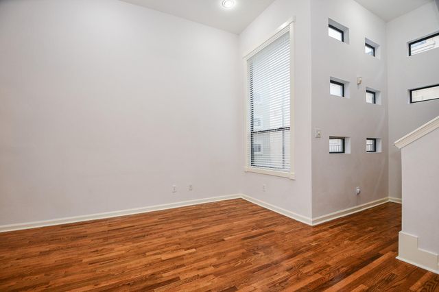 2431 Dorrington Street 2431A, Houston, TX 77030