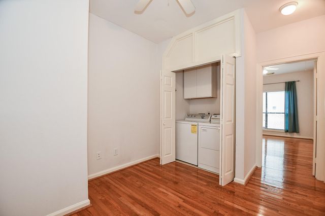 2431 Dorrington Street 2431A, Houston, TX 77030