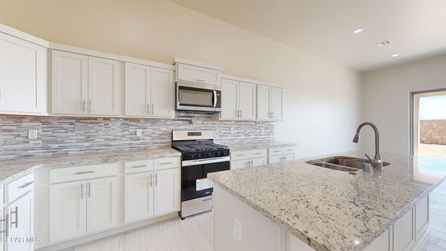 11118 Blue Eyed Grass Street, El Paso, TX 79934